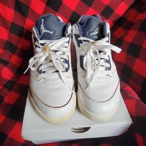 Sneakers (Retro Low)